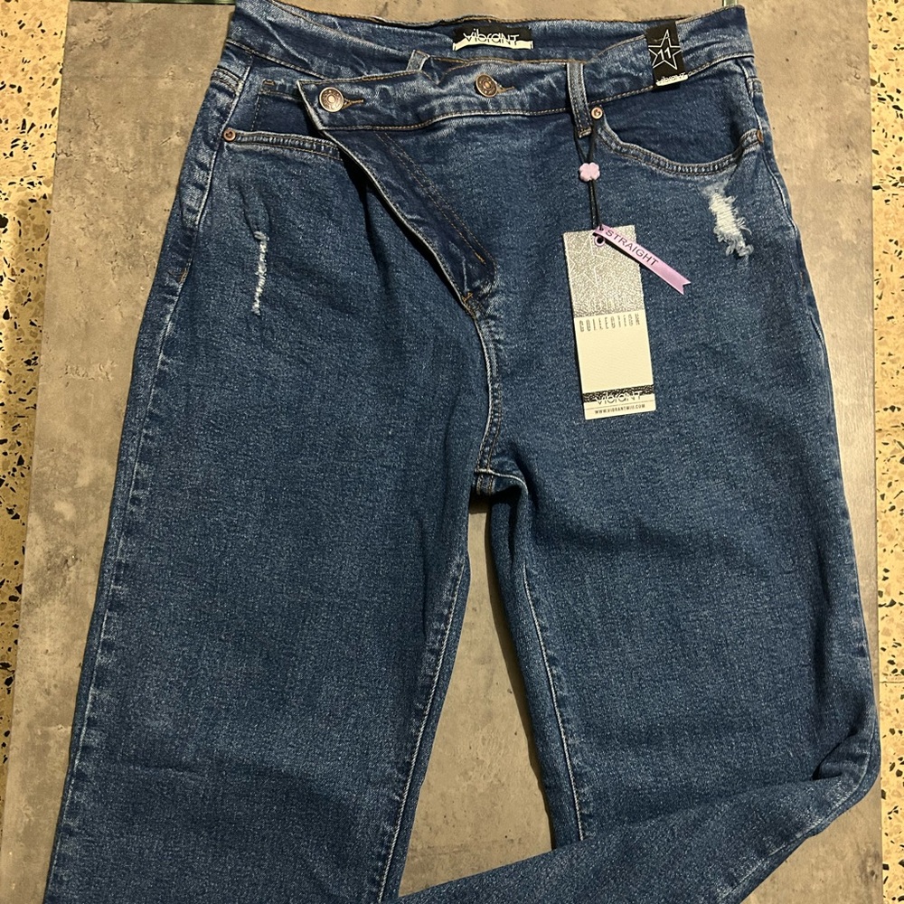 VIBRANT JEAN, NEW WITH TAGS